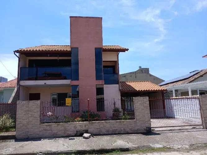 Casa no carianos 5 quartos