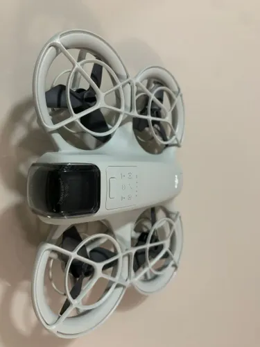 DJI Neo I e Acessórios 