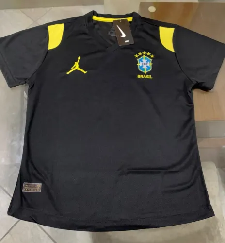 Camisa Brasil Feminina Babylook Preta