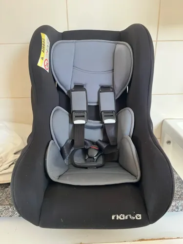 Cadeirinha infantil para carro