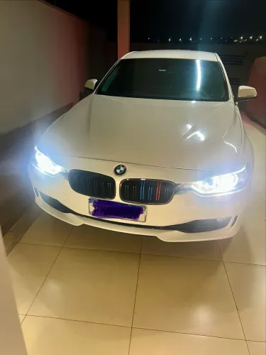 BMW 320I A 2.0 Turbo/activeflex 16V 184cv 4P 2014
