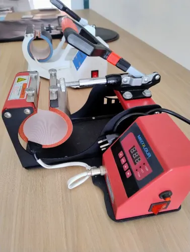 2 Prensas para personalizar canecas