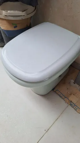 Vaso sanitário + cuba em mármore 