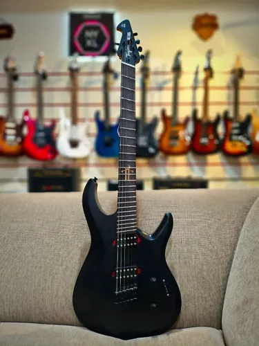 Guitarra Superstrato Tagima True Range 6 BKS (NOVA!)