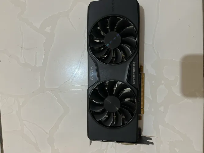 GTX 980 SUPER CLOCKED EVGA