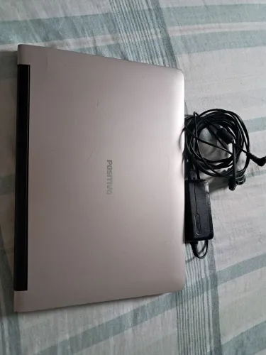 Notebook Positivo W940TU