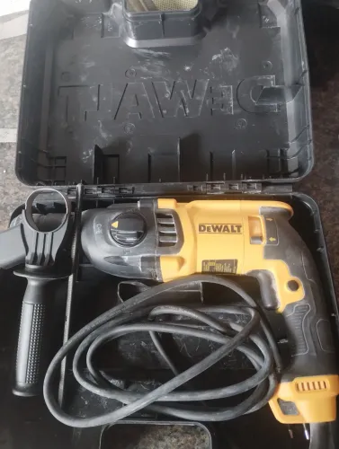 Furadeira auto reverso de impacto!! NOVA, UMA SEMANA DE USO.