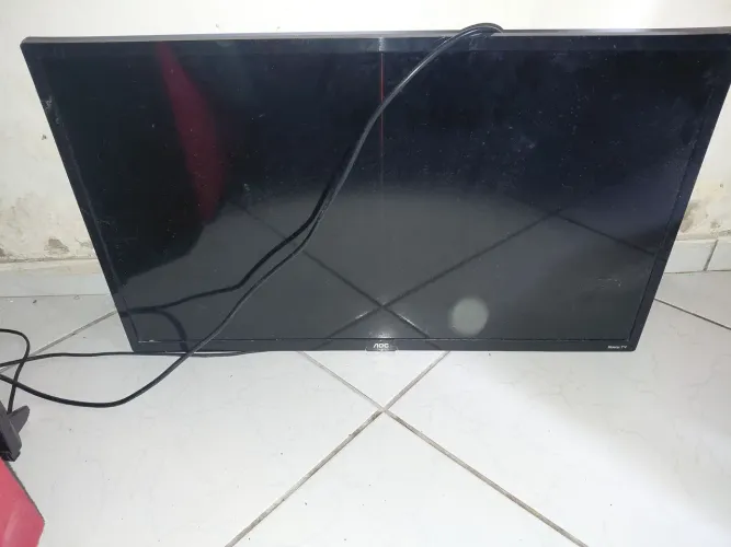 Tv,com defeito p retirada de pecas