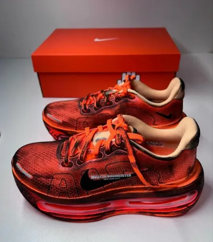 Tenis Nike Vomero Premium x Melitta Baumeister tam 40br