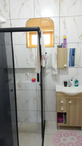 Casa de sítio para morar ou laser 