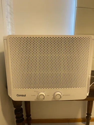 Vendo ar condicionado com garantia ainda