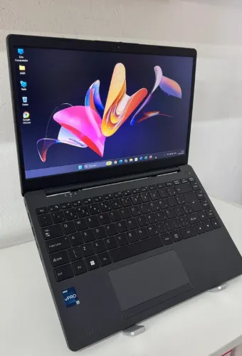 NOTEBOOK POSITIVO i7 Intel vPro |12ª GERAÇÃO | 16GB RAM | SSD 256GB | CORPORATIVO