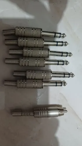 Plugs de Áudio - 3 femea p10, 11 p10 mono, 6 p10 stereo