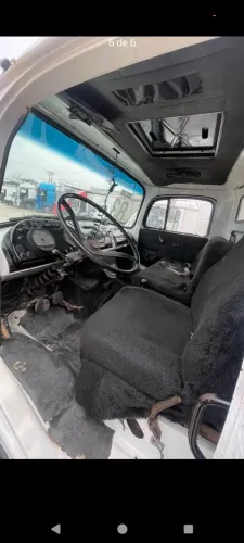 MB1113 , CARROCERIA, GRADE BAIXA 
