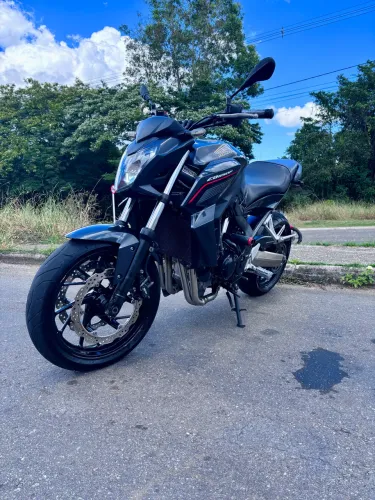 Vendo cb 650f 2015 