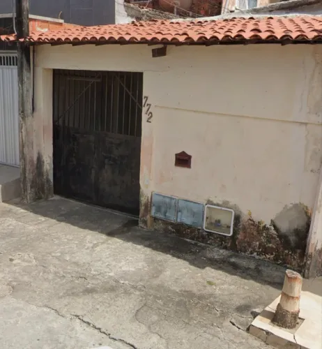 Aluga-se Casa (Térrea/Fundos) na Parquelândia!