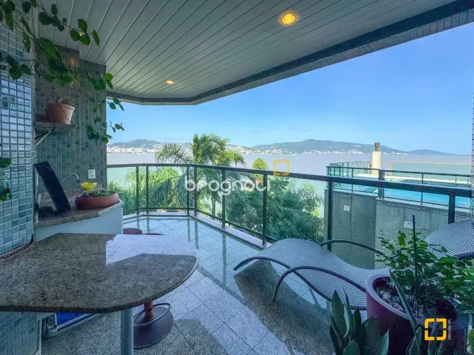 Apartamento bairro Coqueiros, Vista mar -- 3 Dormitórios - 2 vagas - Florianópolis - SC