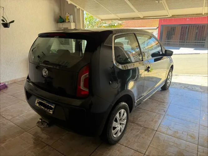Volkswagen Up! Take 1.0 T. Flex 12V 3P 2015