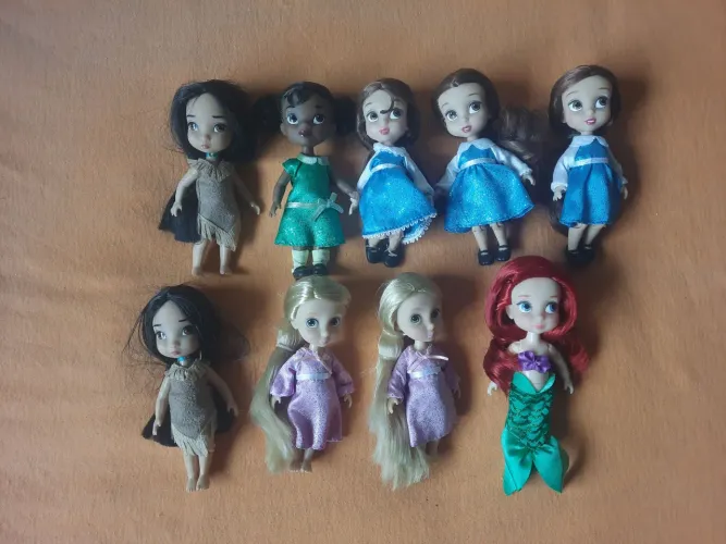 Boneca mini