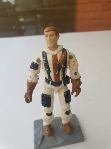 Boneco comandos em ação blozzard