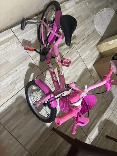 Bicicleta pra menina