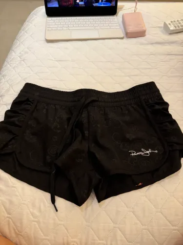 shorts esportivo