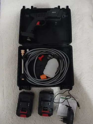 Lavadora portátil para lavar carro moto e outros