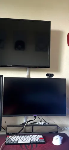 Monitor gamer mancer 24P curvo 120hts