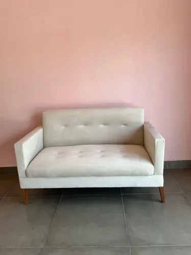 SOFÁ PEQUENO