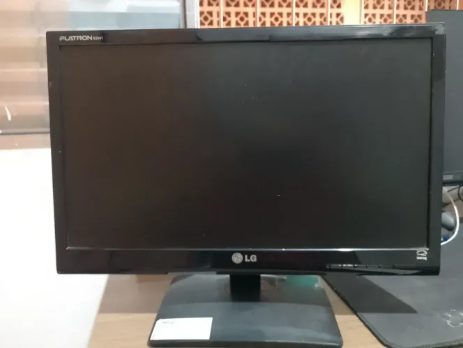 Monitor LG 20 Polegadas