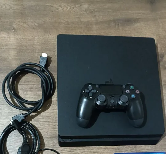 Playstation 4, excelente estado. Pego video game na troca. Parcelo. Leia a descrição