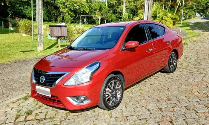 Nissan Versa Unique 1.6 16V Flex 4P Mec. 2016