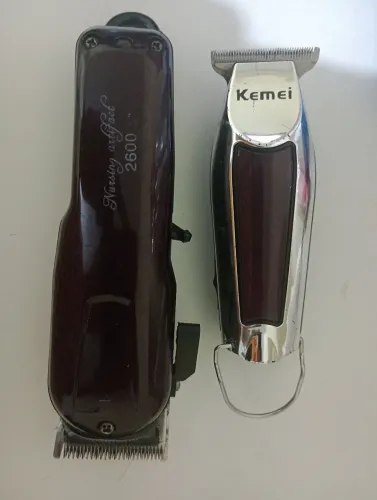 Máquina Kemei + Máquina de acabamento