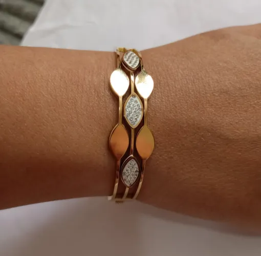 Bracelete/pulseira dourada