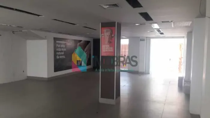 LOJA NA URCA