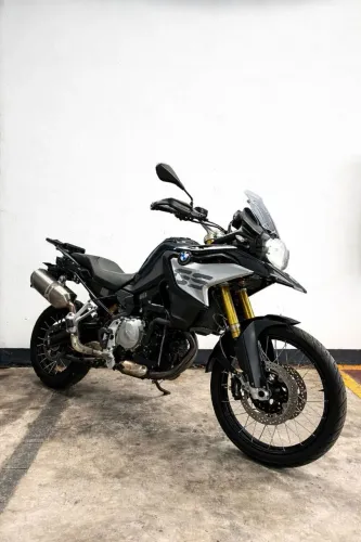 Moto muito nova toda revisada GS 850 F 