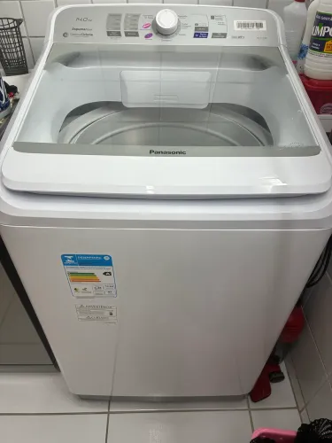 Máquina de lavar roupa Panasonic 14kg seminova