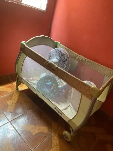Chiqueirinho Cercado para Bebê Burigotto - Usado