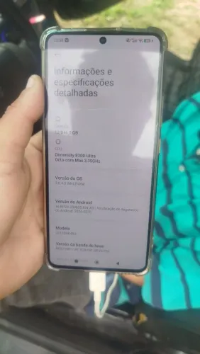 Vende-se celular