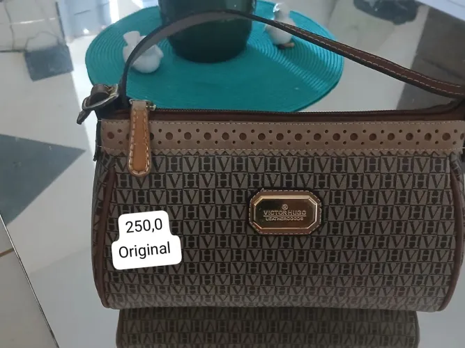 Vendo bolsas originais semi novas
