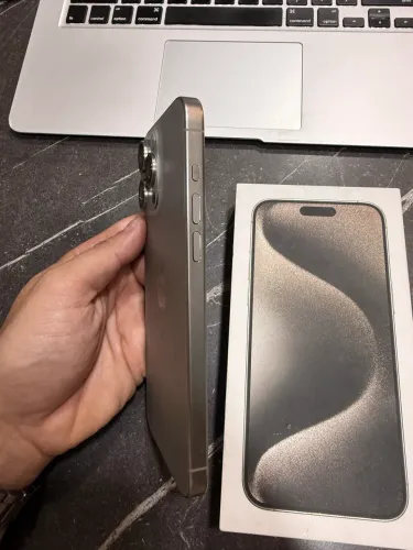 IPhone 15 pro max, 256gb, Titanium - Estado de novo