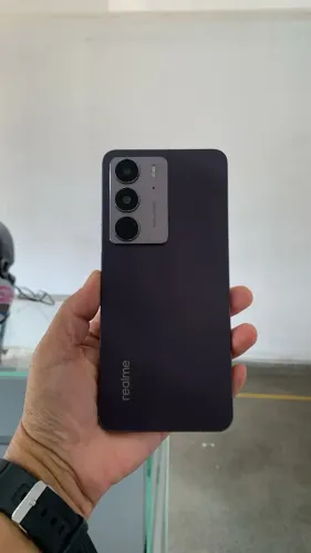 Realme C75  Semi novo 256/8  R$849,99 A VISTA 