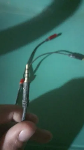 Cabo Adaptador Divisor Y P3 Macho para 2 Fêmeas P2 (Fone e Microfone)