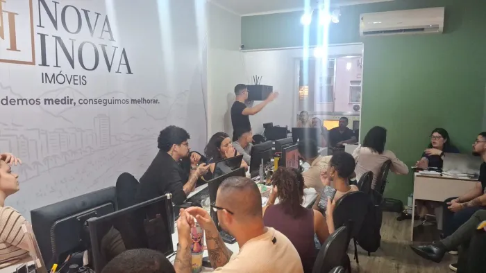 VAGAS DE EMPREGO