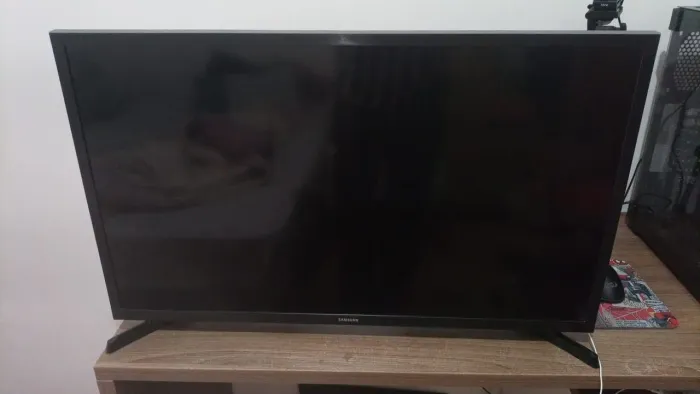 Smart TV Samsung 32' Full HD painel VA!