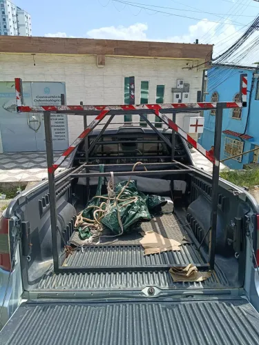 Cavalete de ferro