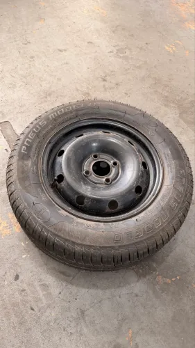 Pneu e aro 185/65R14