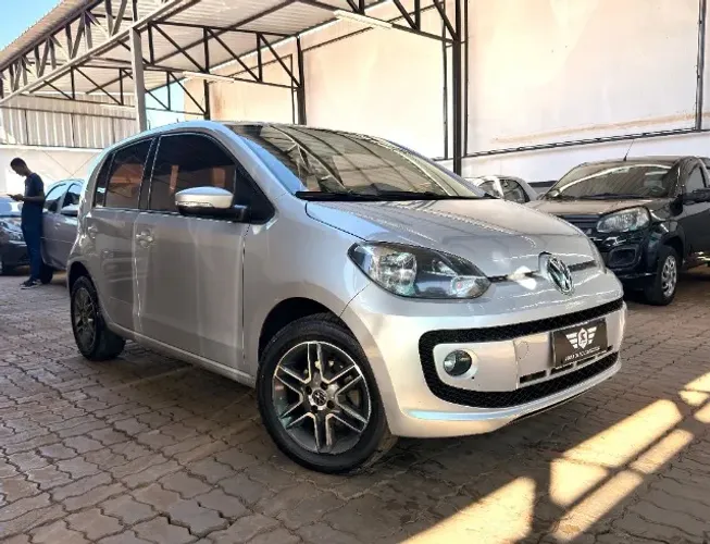 Volkswagen Up! Move 1.0 TSI Total Flex 12V 5P 2016