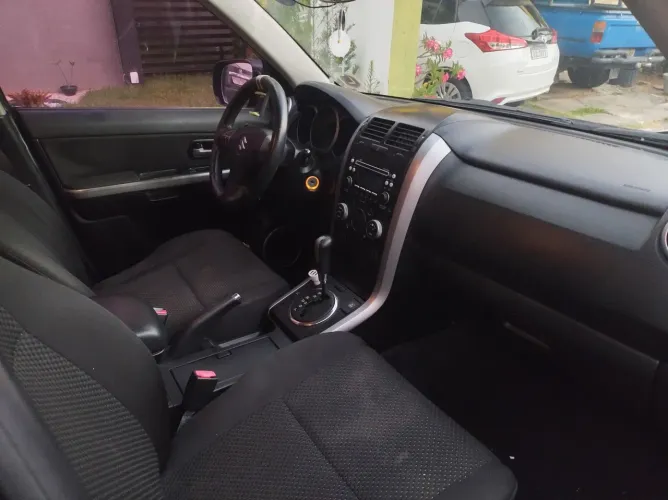 Suzuki Grand Vitara 2.0 16V 4x2/4x4 5P Aut. 2011