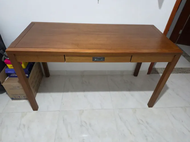 Mesa de Escritório Tok Stok Armazém